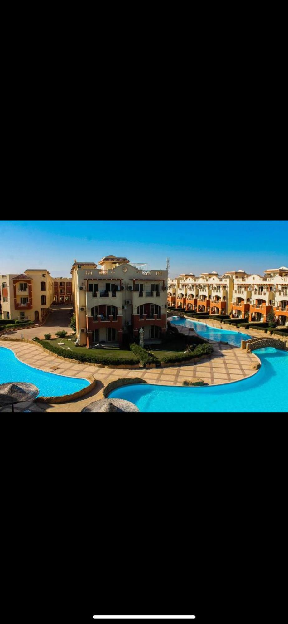 La Sirena Double Room With Mountain View, Families And Couples Only, Extra Of 150 Egyptian Pounds Per Person Per Stay ,To Be Paid To The Resort Ain Sukhna Ngoại thất bức ảnh